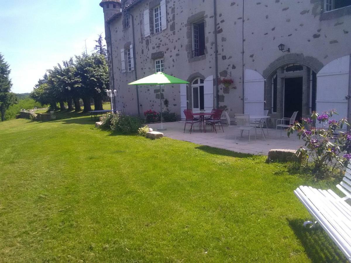 Pierre Deluen Domaine De La Grange De Quaire Bed & Breakfast Chassenon Dış mekan fotoğraf